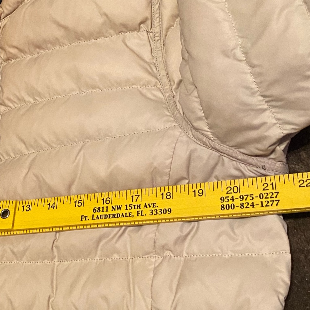 Lands End black/cream puffer jacket L - Picture 7 of 17